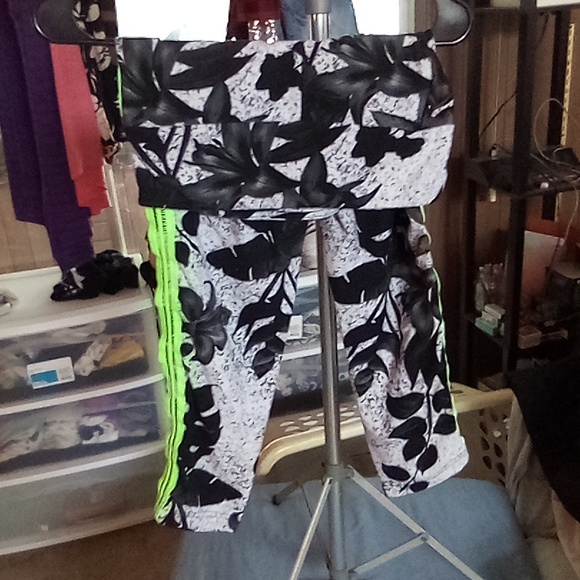 Leggins - Picture 1 of 1